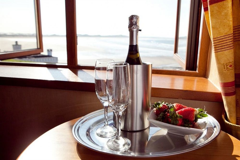 Waterfront House & Restaurant Hotel Enniscrone Kültér fotó